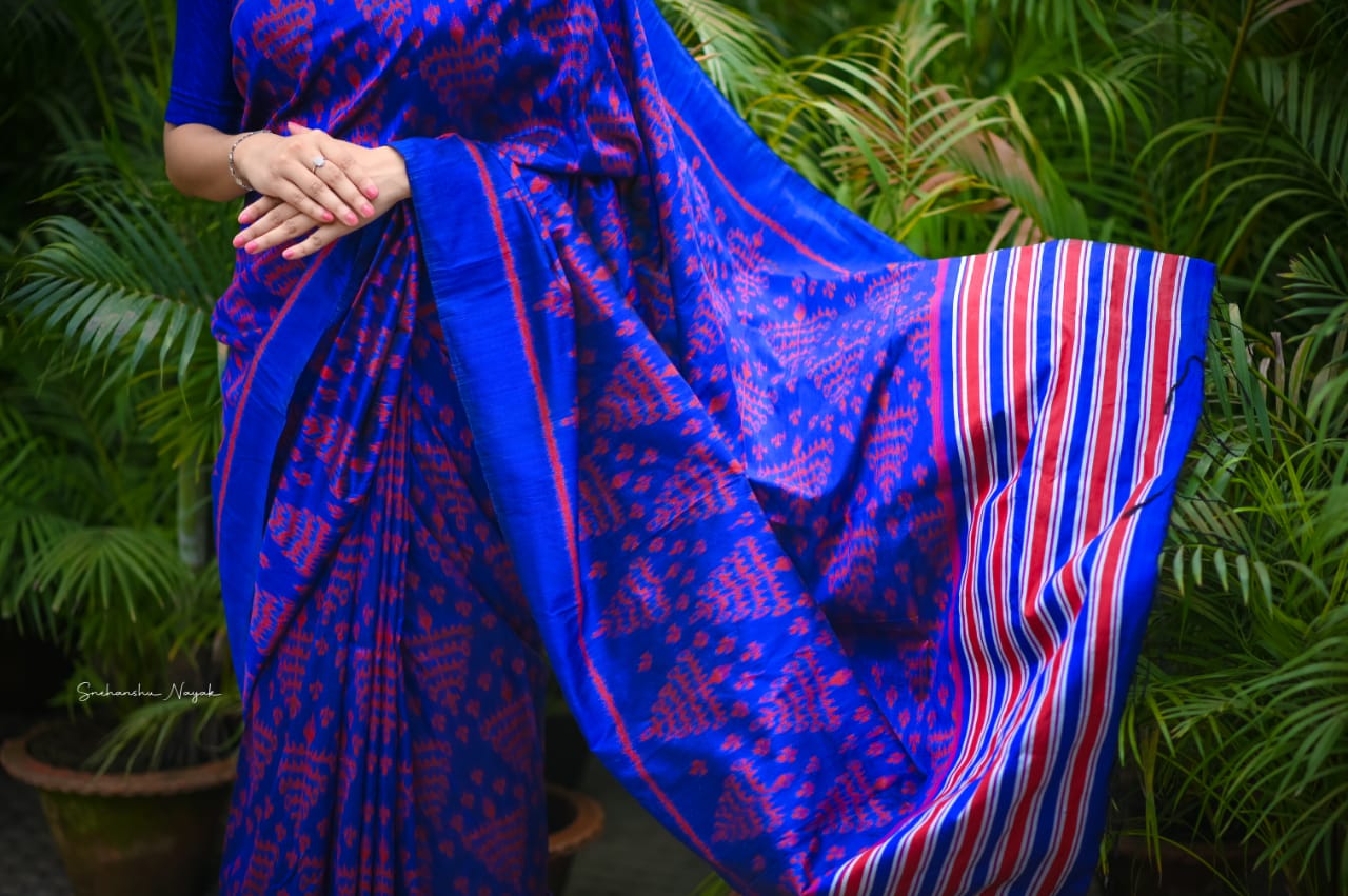 'Vriksh' Ikkat pattern handwoven pure silk blue saree